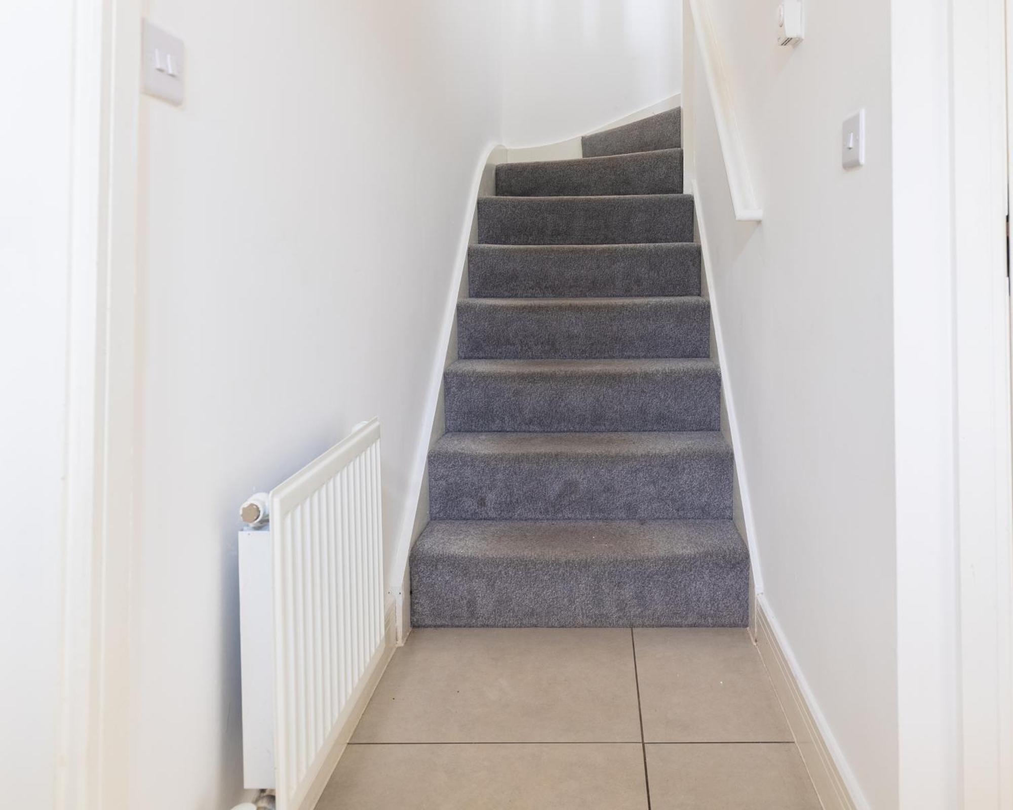 Spacious 4-Bedroom Home Near City Centre With Parking Νότιγχαμ Εξωτερικό φωτογραφία