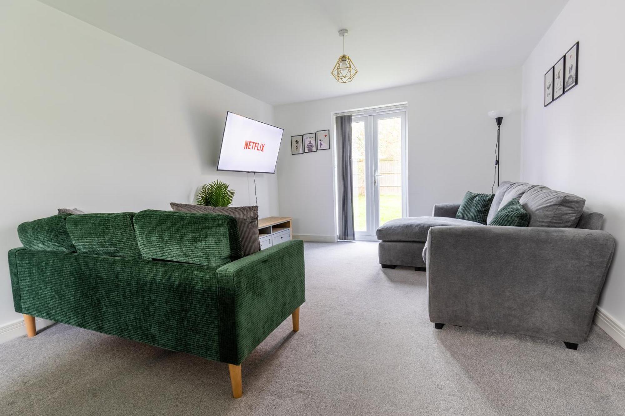 Spacious 4-Bedroom Home Near City Centre With Parking Νότιγχαμ Εξωτερικό φωτογραφία